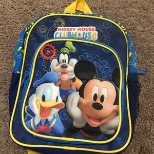 🚨PRICE DROP🚨 Boy’s Mickey Mouse mini backpack 🎒
